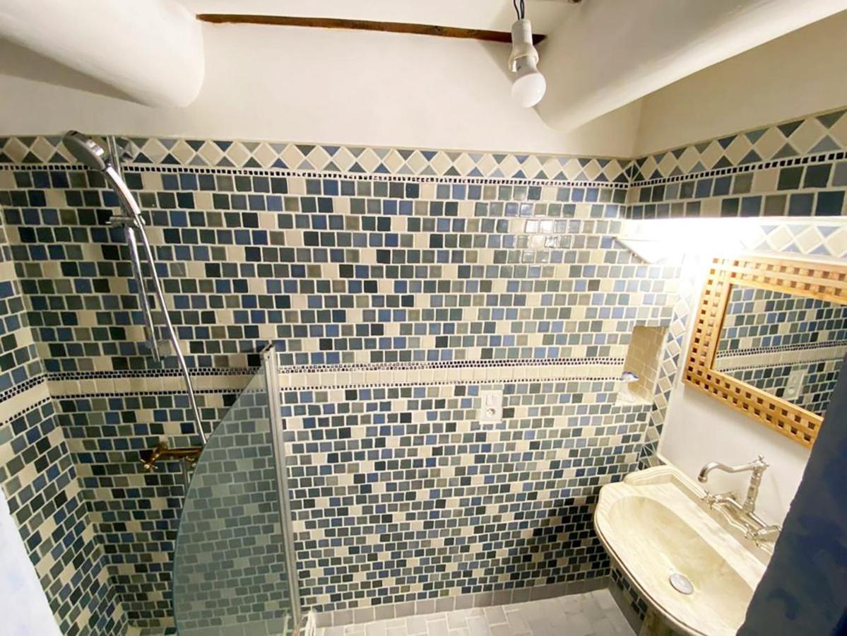 Maison D'Hotes, Superbe Et Spacieuse ,Dans Un Cadre Charmant Calme Et Verdoyant Pernes-les-Fontaines Kültér fotó